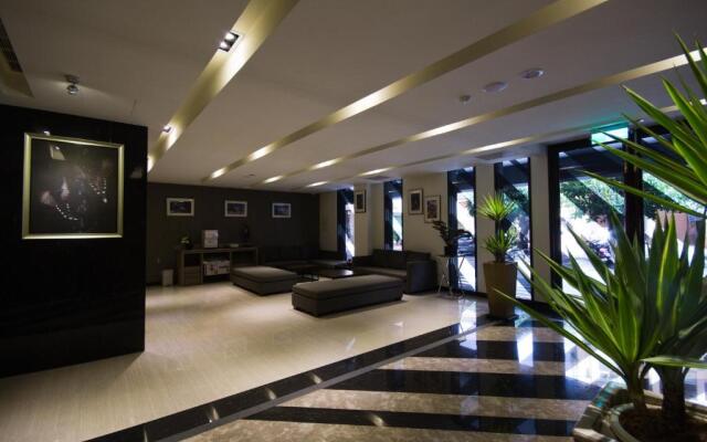 Royal Guest Hotel