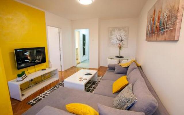 Tamy lux apartment