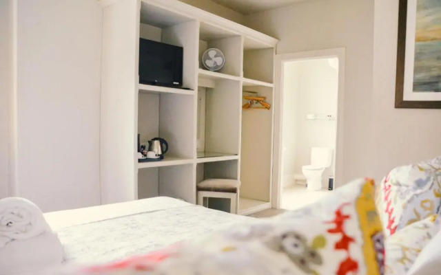 Marine Guest House