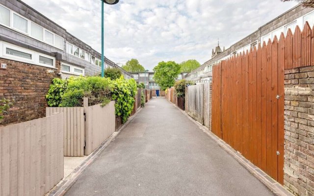 Chic 3Bd House W/terrace in Brixton-victoria Line
