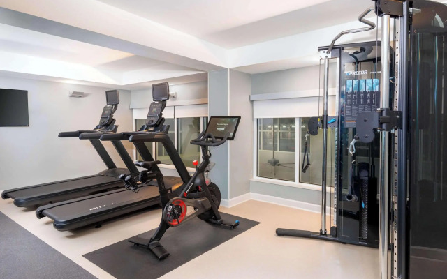 Homewood Suites by Hilton Tampa Airport - Westshore