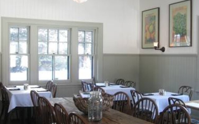 La Gare Auberge Restaurant Bar