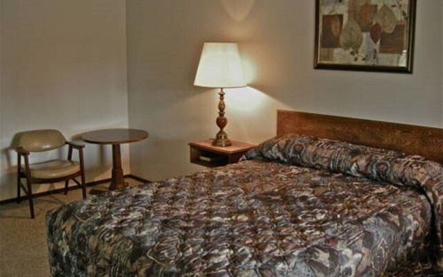 Timbercrest Inn