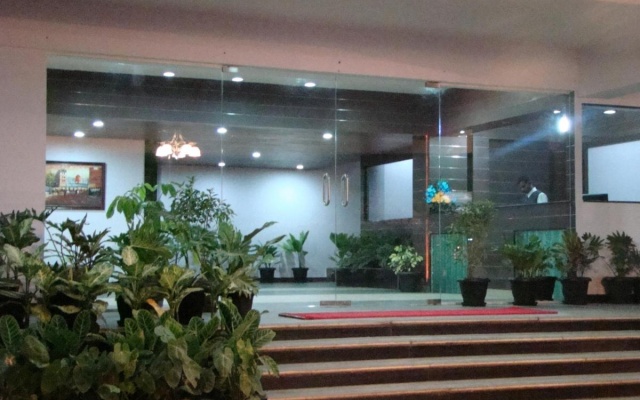 Grand Bee Hotel – Lobby – Bangalore