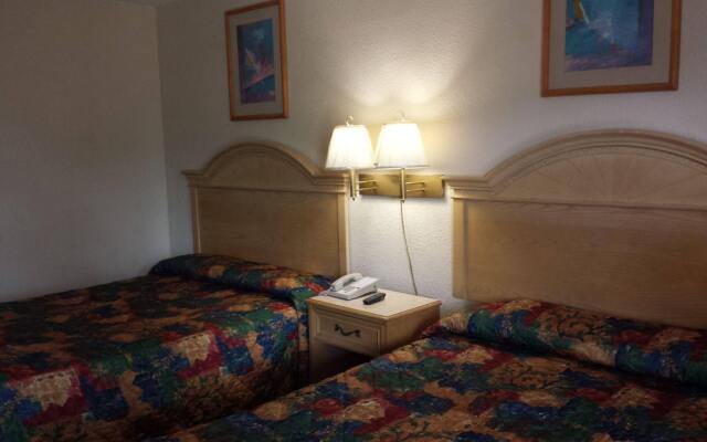 Garden Inn & Suites