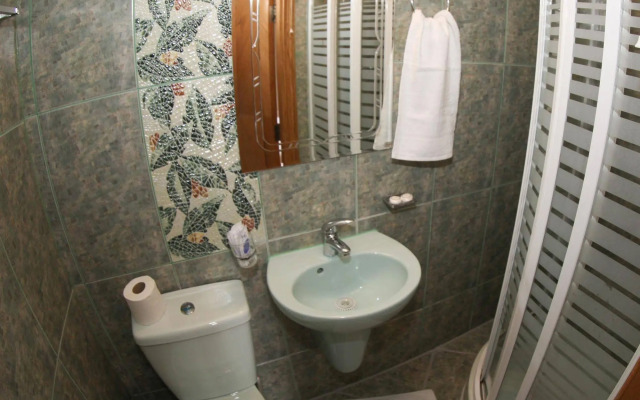 Kensington Suite Hotel