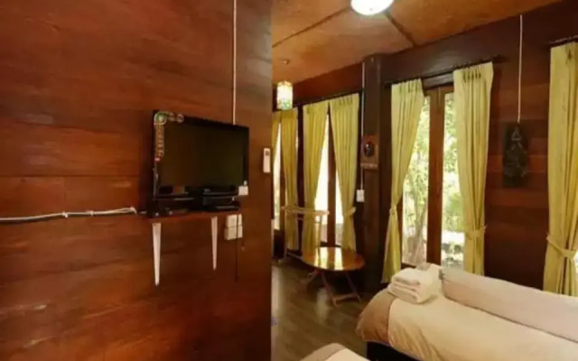 Black Ant Coffee & Resort