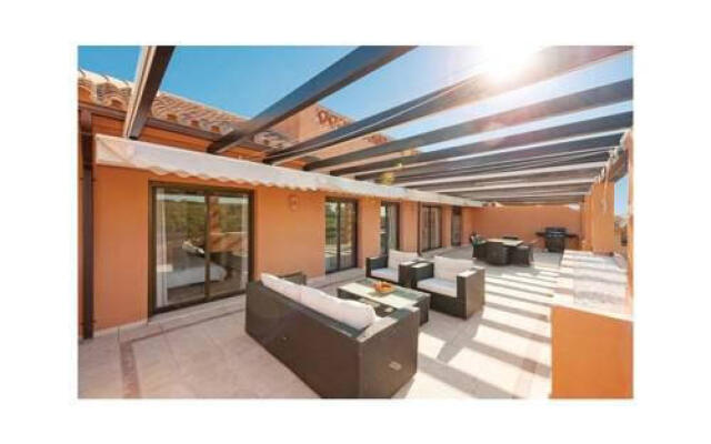 Apartment Bloque