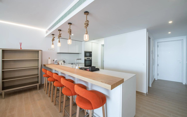 Unique 2 bedroom unit with pool near beach