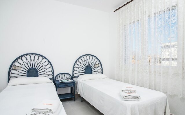 Beautiful Holiday Home Near Beach in Catalonia