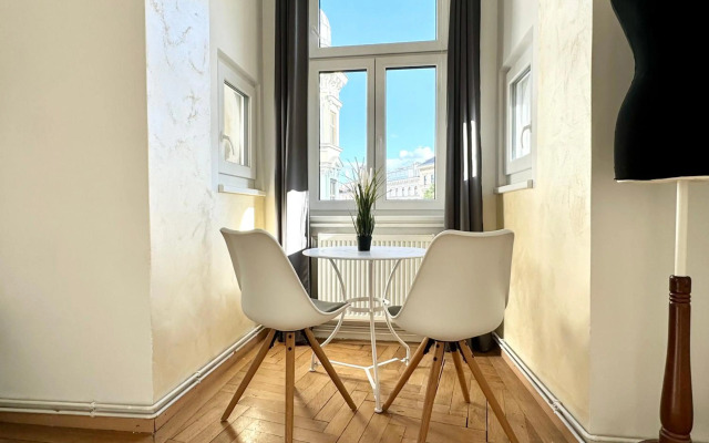 Premium Apartment located at the famous Vienna Kutschkermarkt