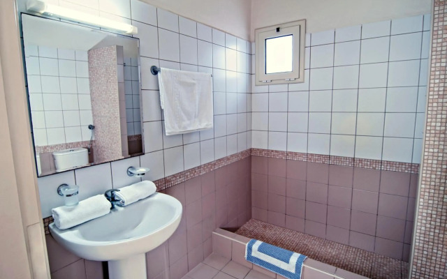 Ourania Apartments