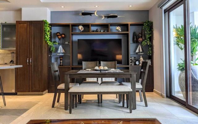 Luxe Puerto Vallarta Condo, Steps From it All