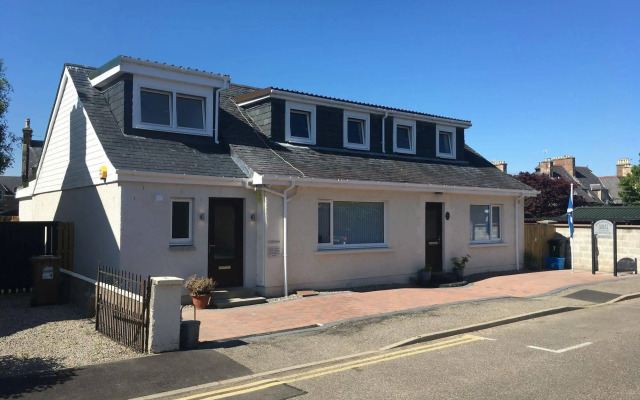 Silverstrands Guest House