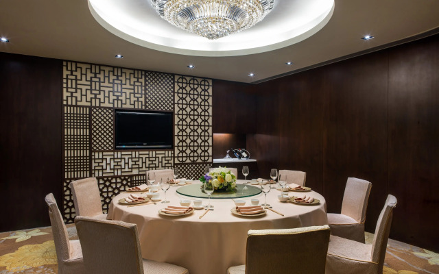 City Garden Hotel