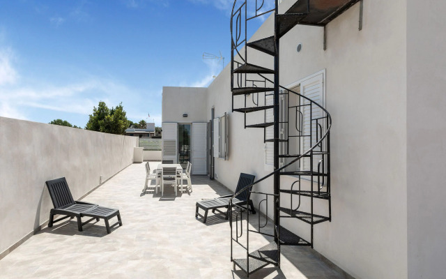 Detached villa with air conditioning