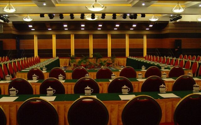 Hangzhou LongHill Hotel