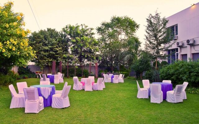 GenX Aravali by 1589 Hotels