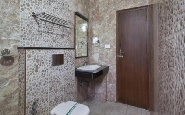 Hotel Dream Land by FabHotels