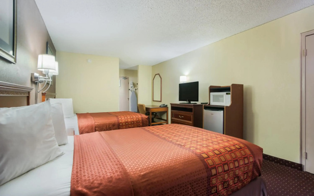 Americas Best Value Inn Tulsa at I-44
