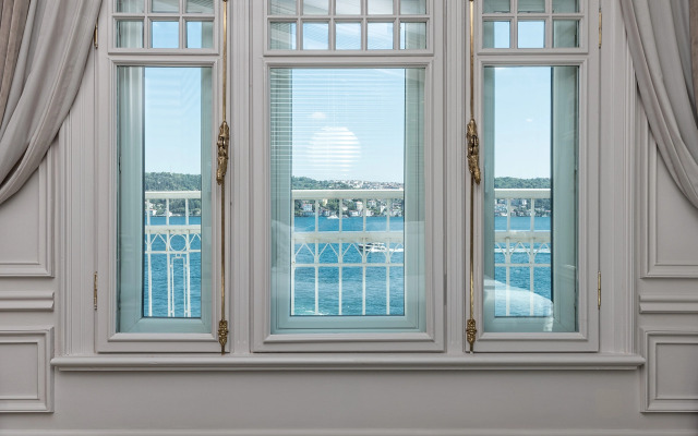 The House Hotel Bosphorus