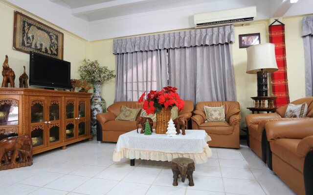 Saithong House