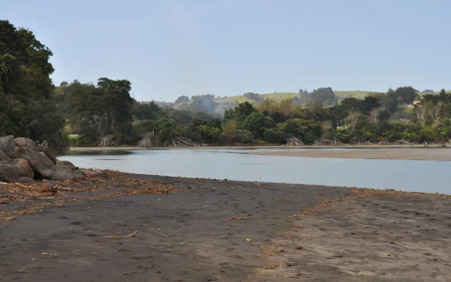 Urenui Beach Camp