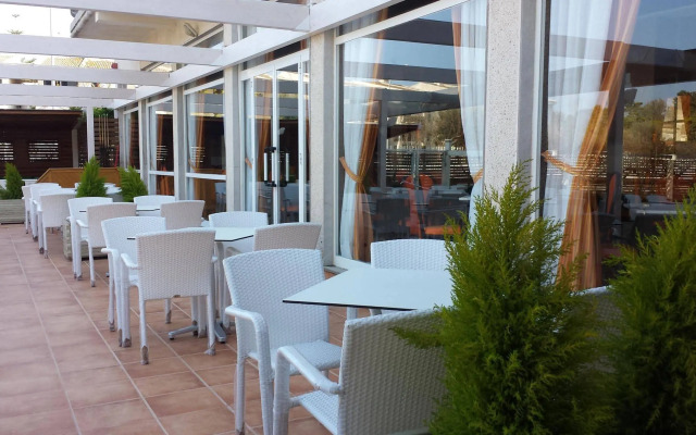 Puerto Azul Suite Hotel