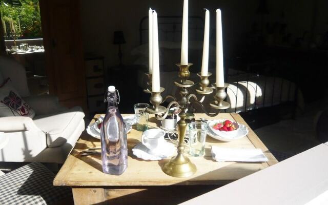 Fuchsia Bank Cottage