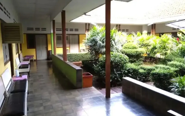 Hotel Budi Famili Budget Syariah
