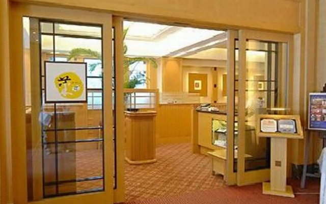 The Crest Hotel Kashiwa