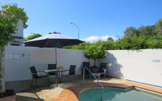 Villa Aqua