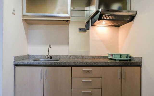 Cozy And Homey Studio Apartment At High Point Serviced