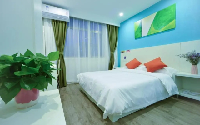 Shell Beijing Daxing District Jiugong Hongxing Street Hotel