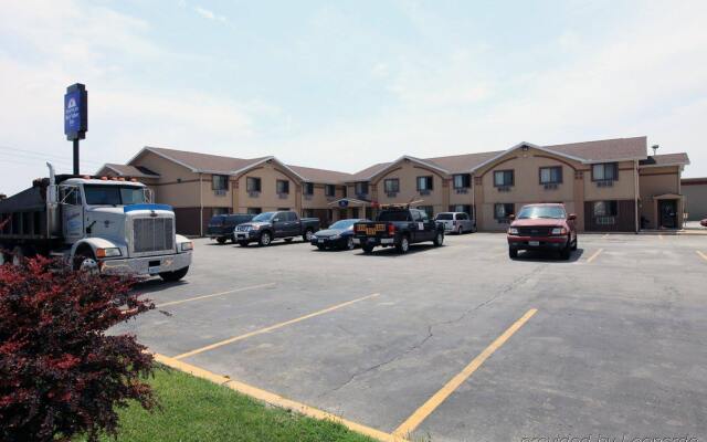 Americas Best Value Inn St. Joseph