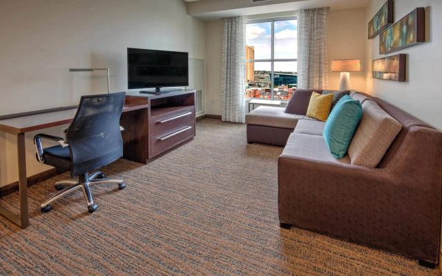 Residence Inn by Marriott Kansas City Downtown/ Convention