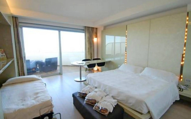 Hotel Premier & Suites