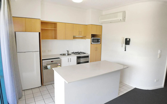 Inn on the Park Apartments