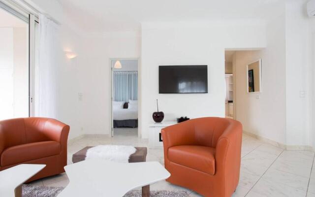 Mariott Area: Sunny 2 Beds /2 Baths