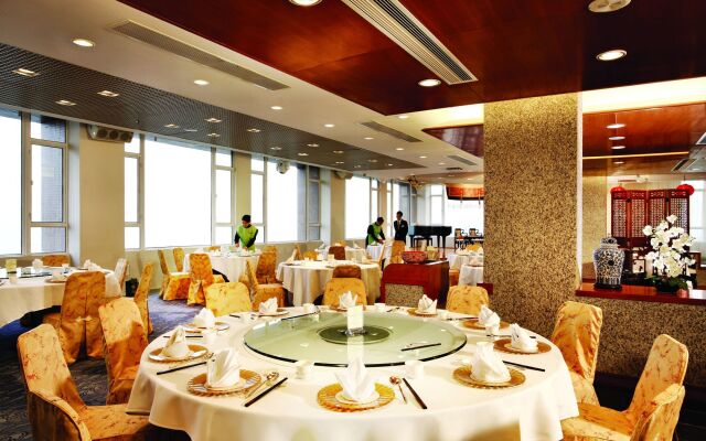 The T Hotel