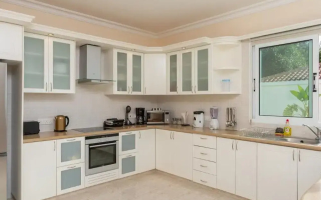 Villa Komissa in Argaka