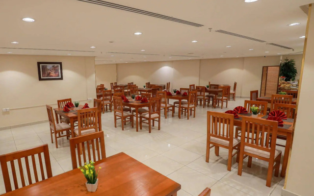 Nawazi Towers  Hotel