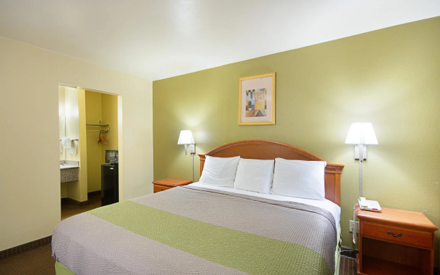 Motel 6 Livingston, TX