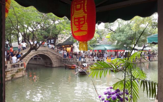 Tongli Three Bridge Villa