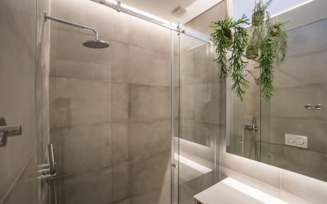 Andrade 3 by BnbLord