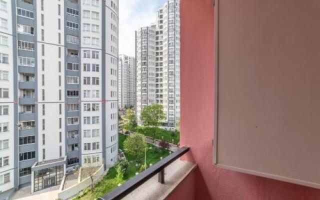 Centrally located 2 bedroom apt with Netflix