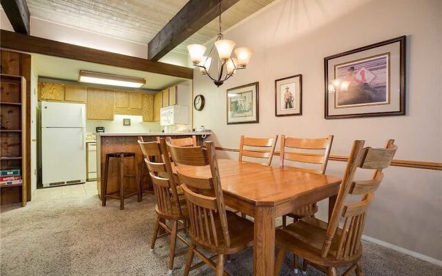 Storm Meadows Club C Condominiums