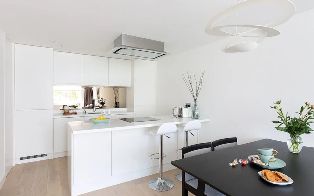 Craven Hill by Lime Street