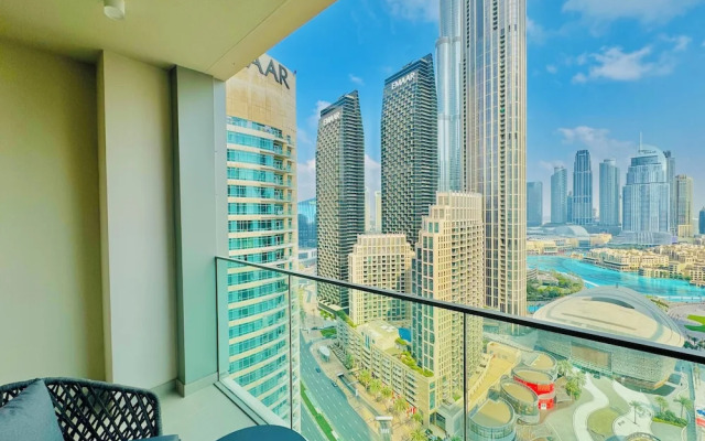 Venduras Luxe 4Br Fountain & Burj View