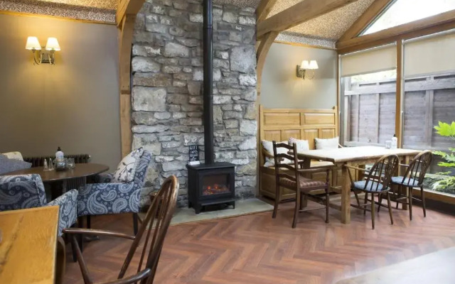 The Wheatsheaf Inn